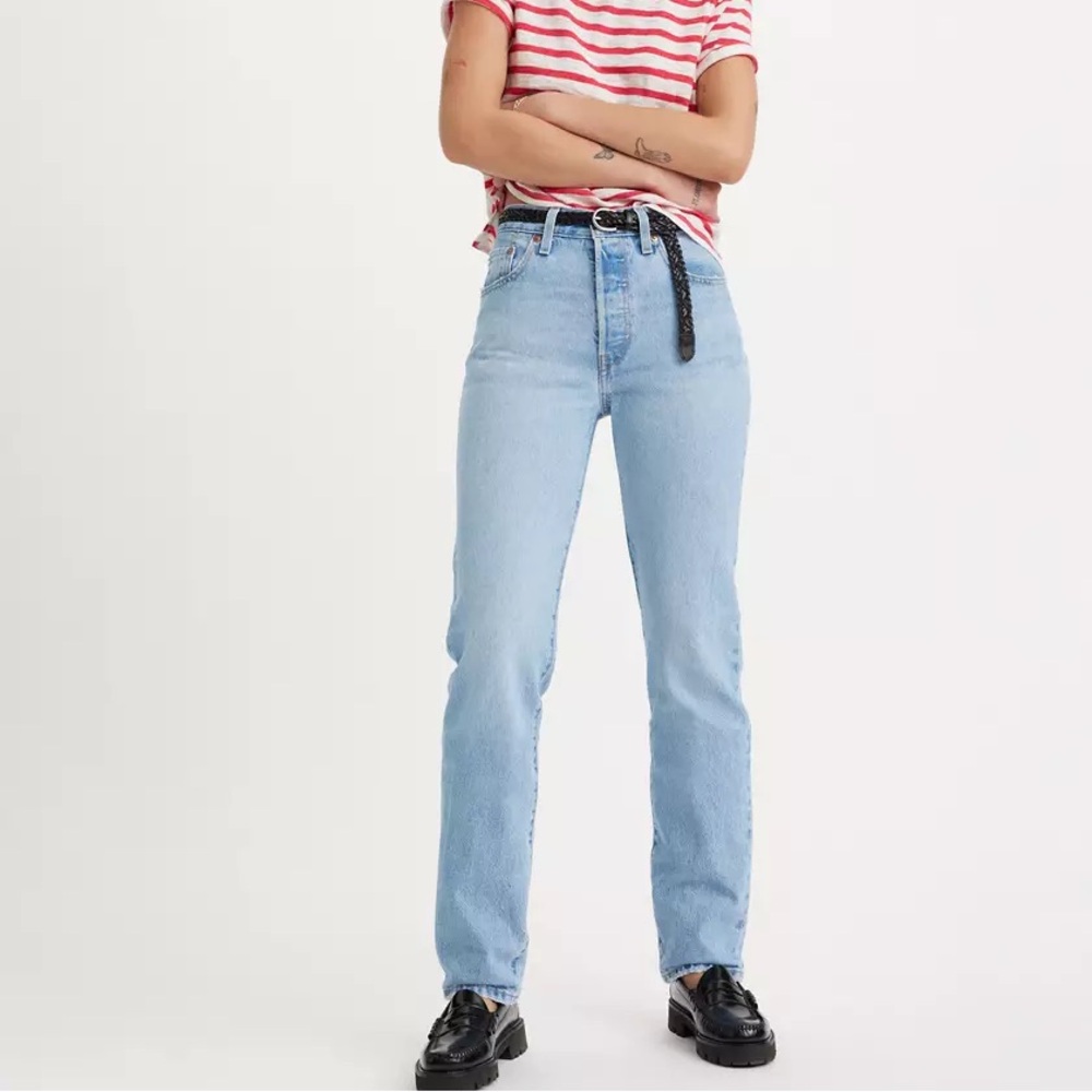 Levi’s 501 straight leg jeans